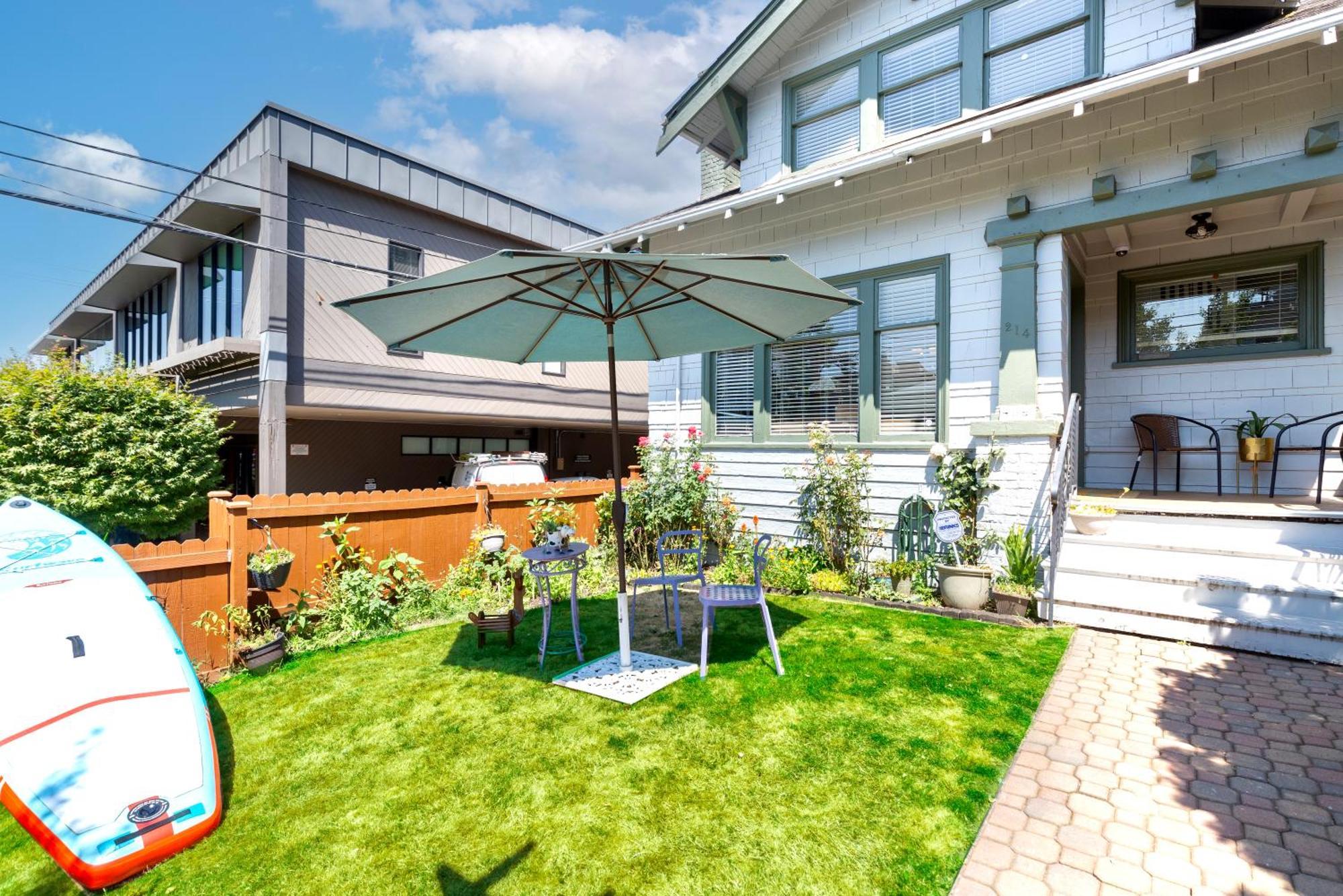 Vintage 3 Bedroom Home In Prime Eastlake Seattle With Private Parking Екстер'єр фото