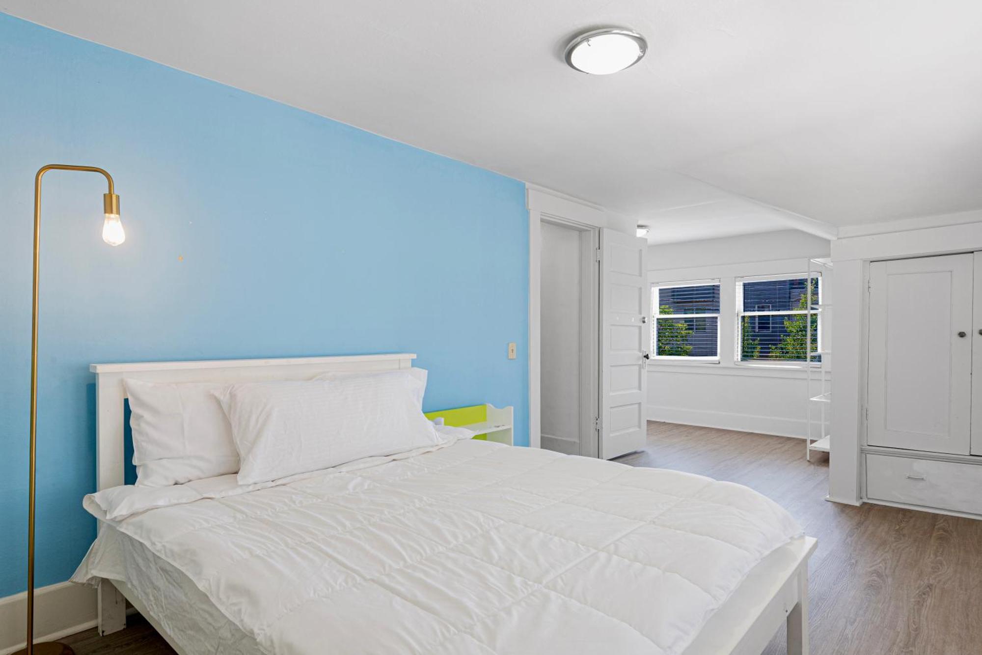 Vintage 3 Bedroom Home In Prime Eastlake Seattle With Private Parking Екстер'єр фото